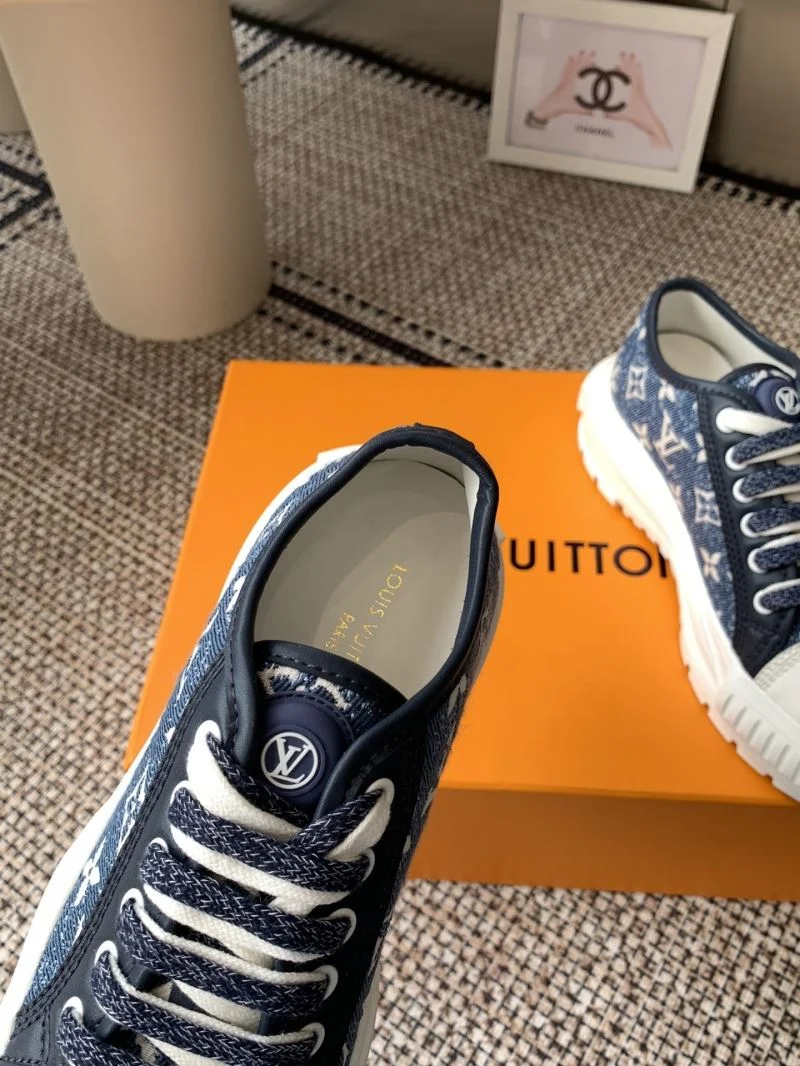 Louis Vuitton Low Shoes Comfortable 31923
