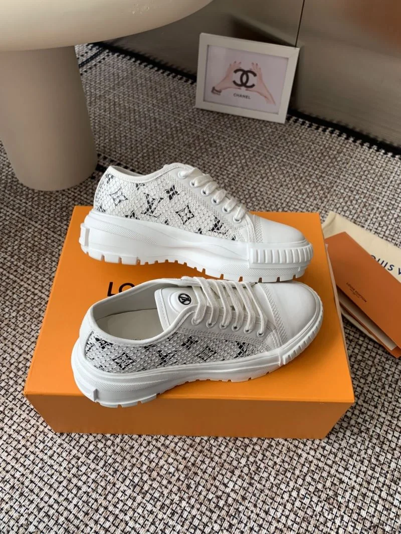 SoftTouch Louis Vuitton Low Shoes 31915