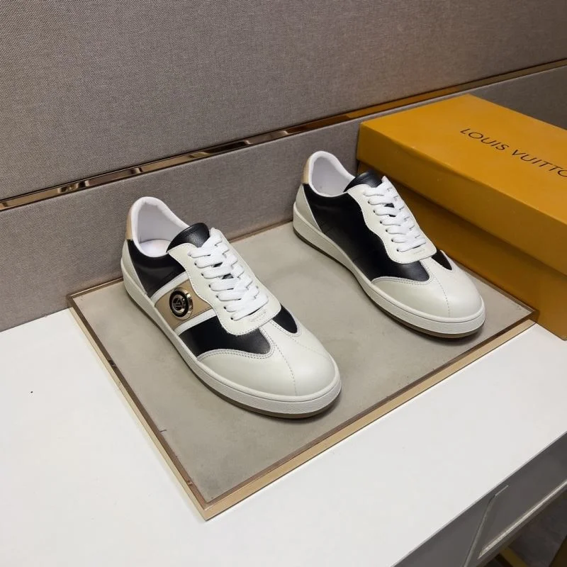 Louis Vuitton Low Shoes MultiPurpose 32967