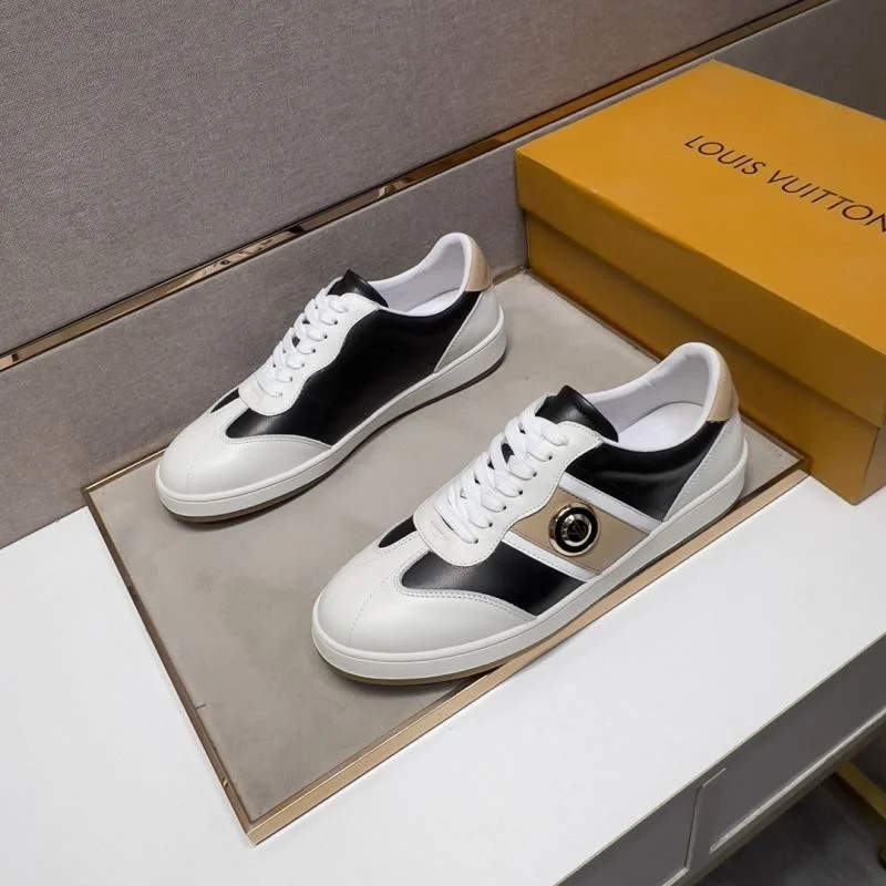 Louis Vuitton Low Shoes MultiPurpose 32967