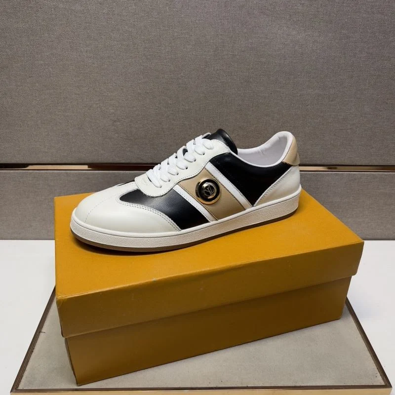 Louis Vuitton Low Shoes MultiPurpose 32967