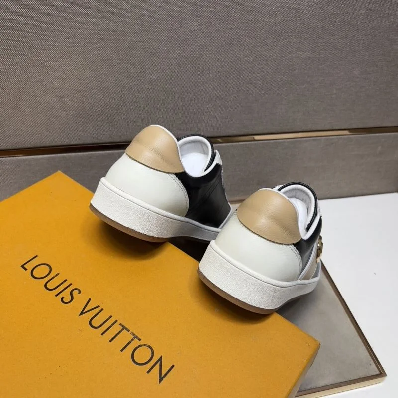 Louis Vuitton Low Shoes MultiPurpose 32967