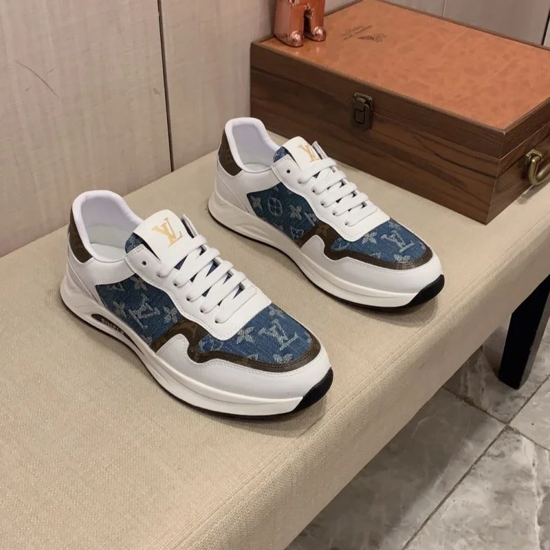 Louis Vuitton Low Shoes Practical 32957