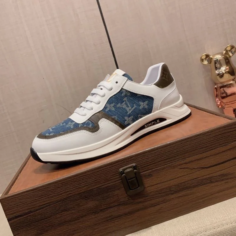 Louis Vuitton Low Shoes Practical 32957