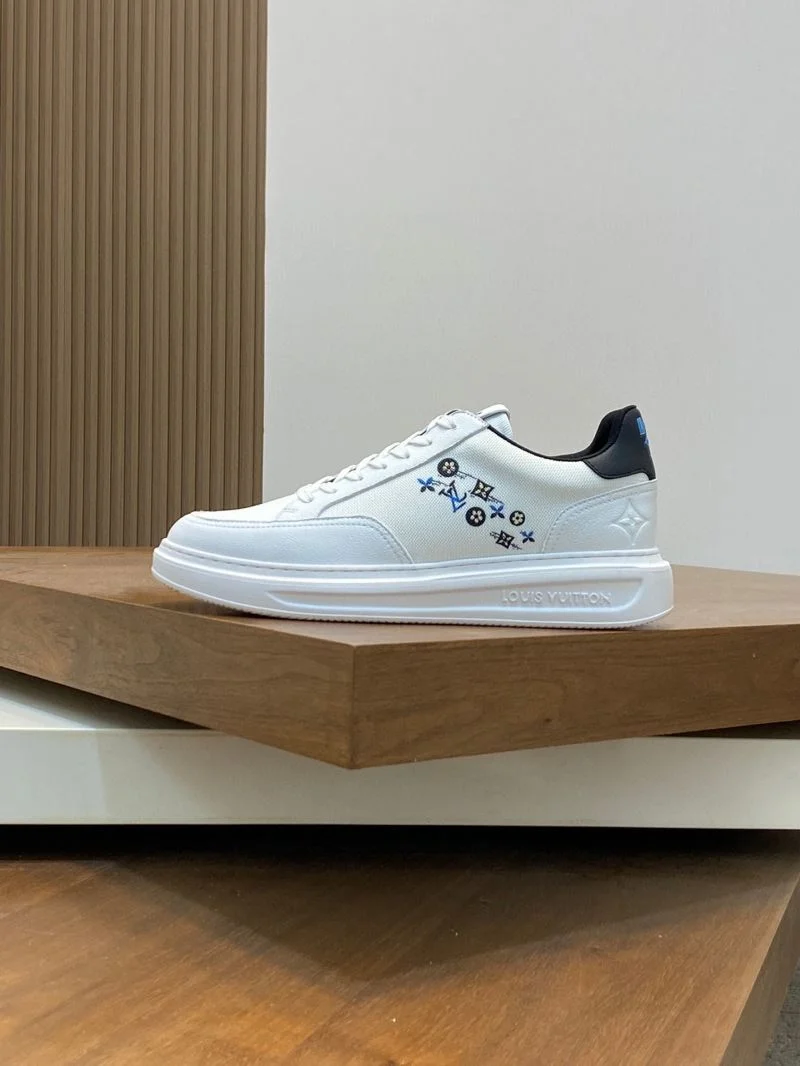 Louis Vuitton Low Shoes StreetReady 32962