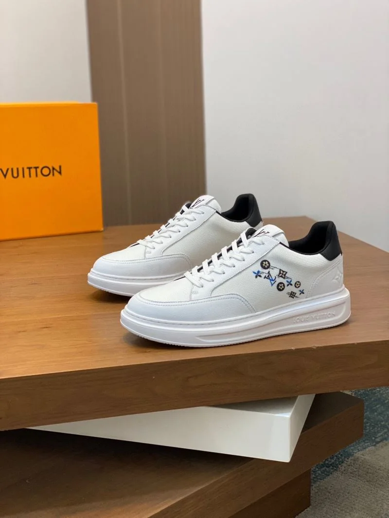 Louis Vuitton Low Shoes StreetReady 32962