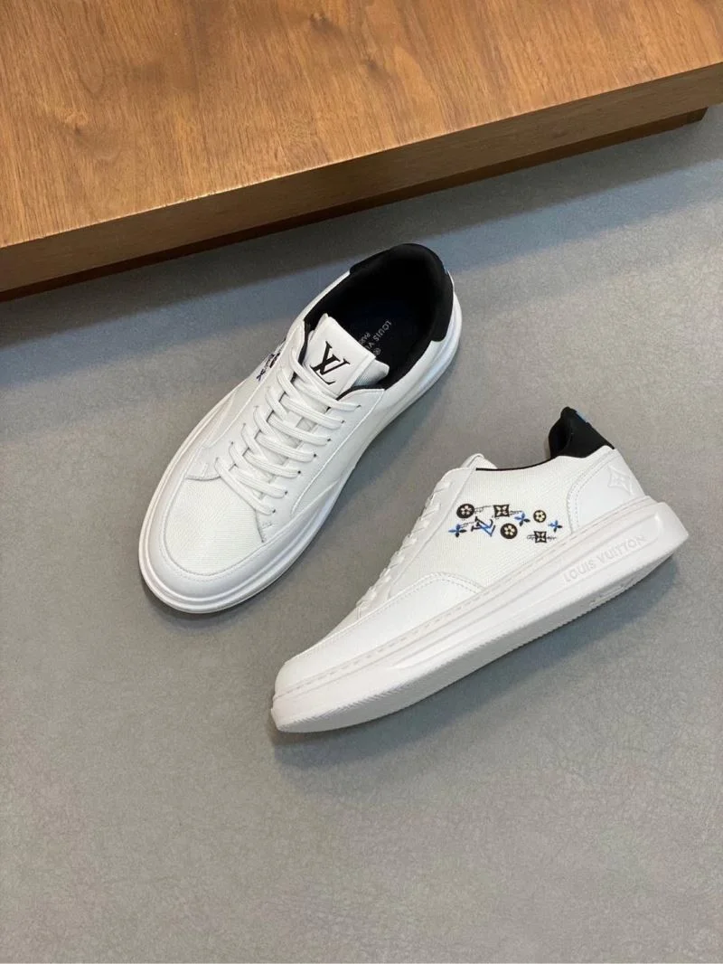 Louis Vuitton Low Shoes StreetReady 32962