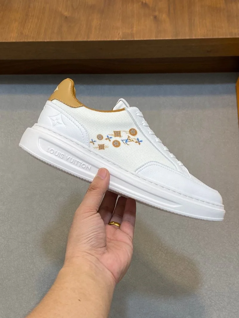 TravelReady Louis Vuitton Low Shoes 32974