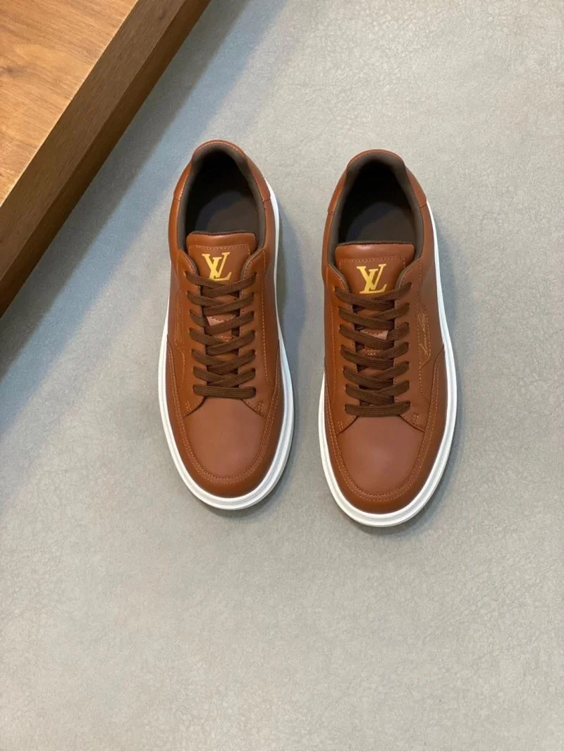 Louis Vuitton Low Shoes Youthful 32966
