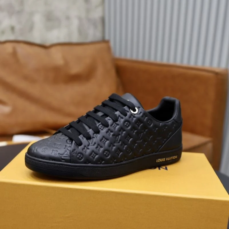 Louis Vuitton Low Shoes WeatherProof 32939