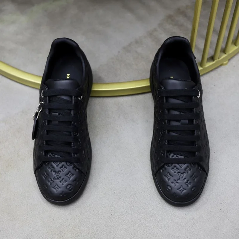 Louis Vuitton Low Shoes WeatherProof 32939