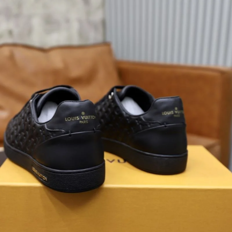 Louis Vuitton Low Shoes WeatherProof 32939