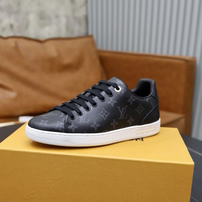 Louis Vuitton Low Shoes Soft 32933