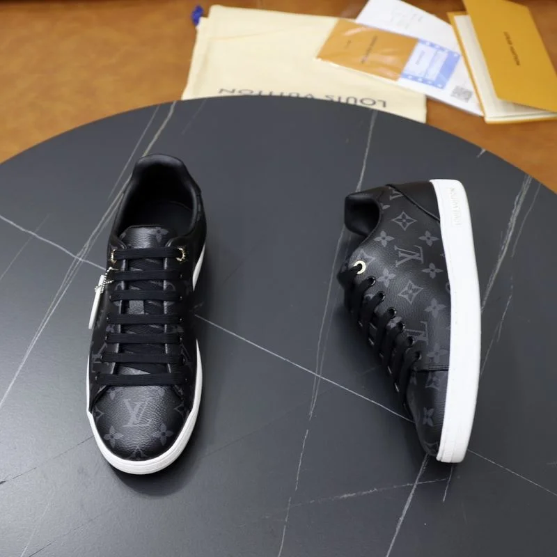 Louis Vuitton Low Shoes Soft 32933