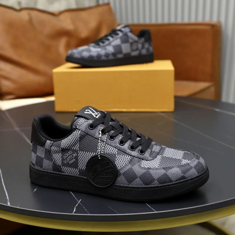 Flexible Louis Vuitton Low Shoes 32937