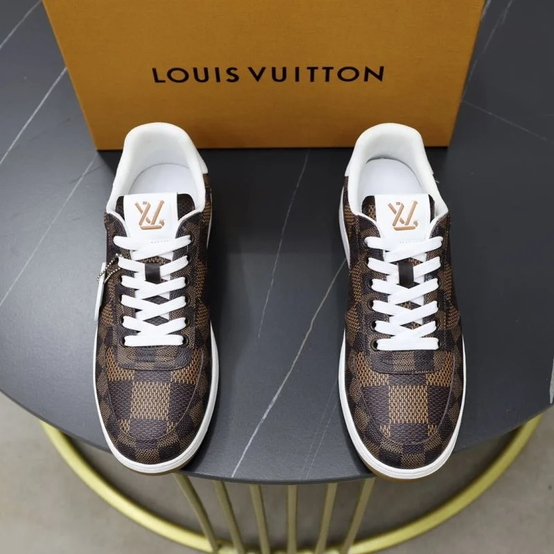 Casual Louis Vuitton Low Shoes 32938