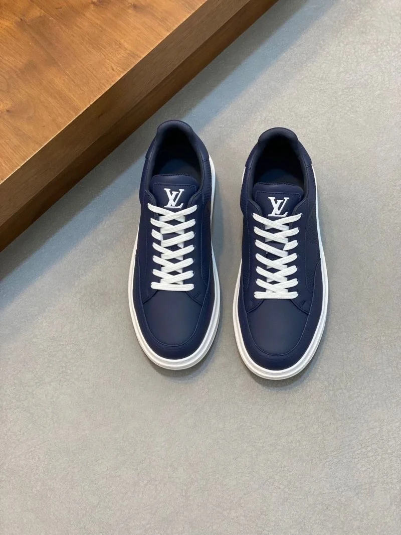 FashionForward Louis Vuitton Low Shoes 32940