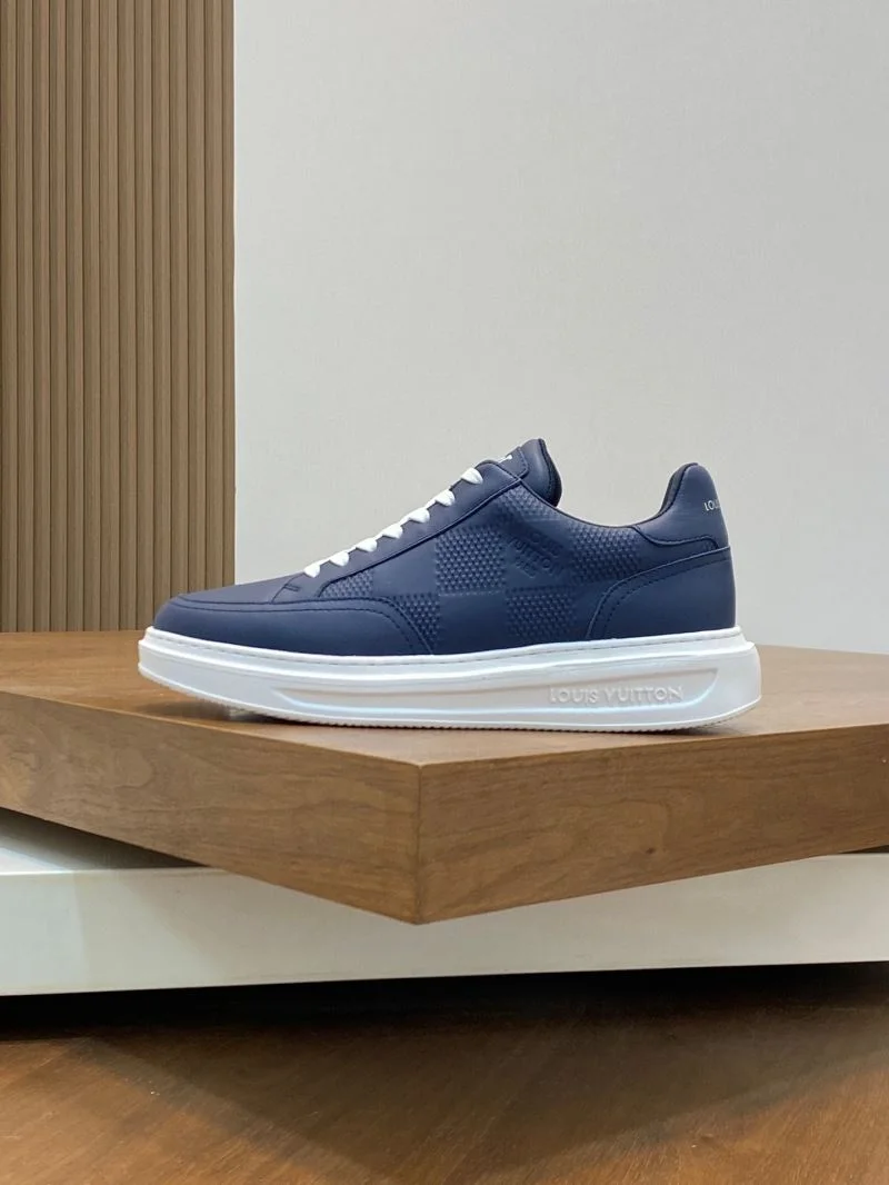 FashionForward Louis Vuitton Low Shoes 32940