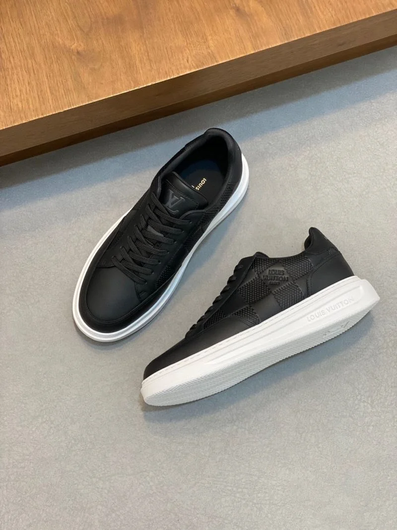 AllSeason Louis Vuitton Low Shoes 32917