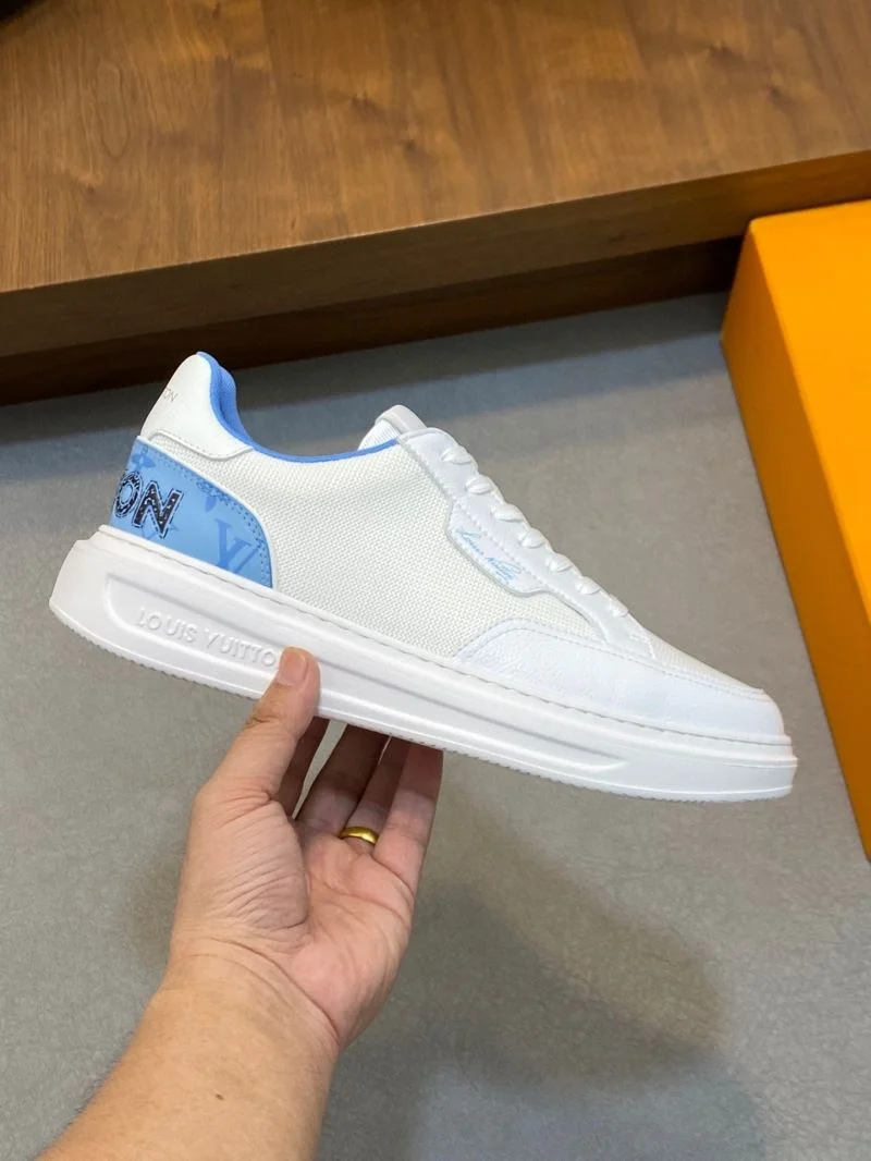 Trendsetting Louis Vuitton Low Shoes 32941