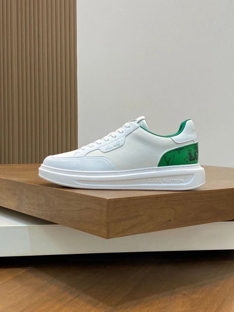 Louis Vuitton Low Shoes WaterResistant 32928