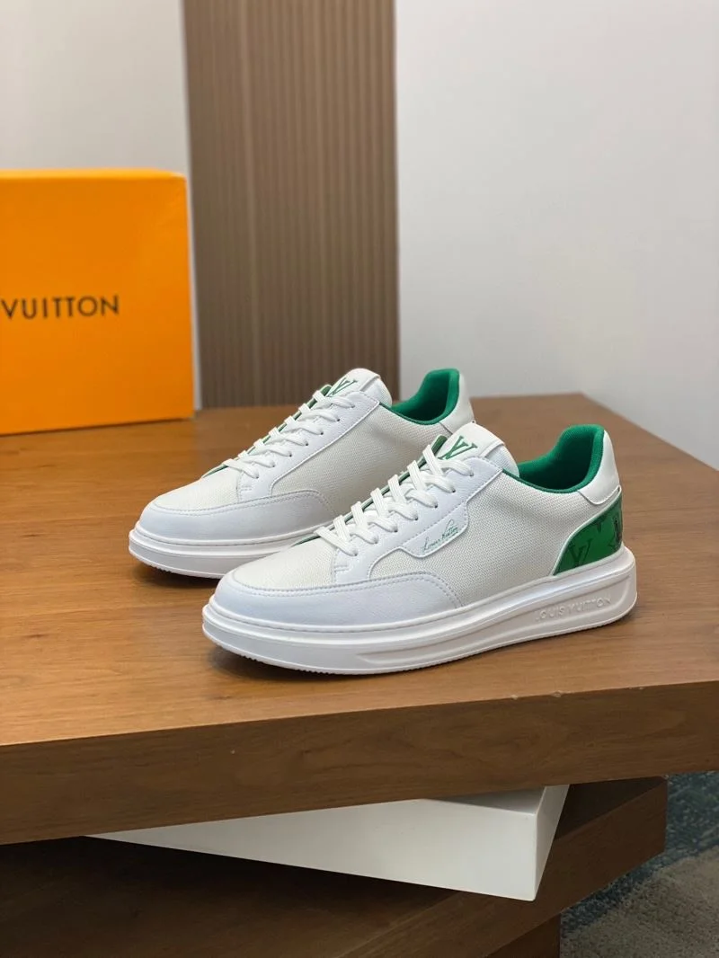 Louis Vuitton Low Shoes WaterResistant 32928