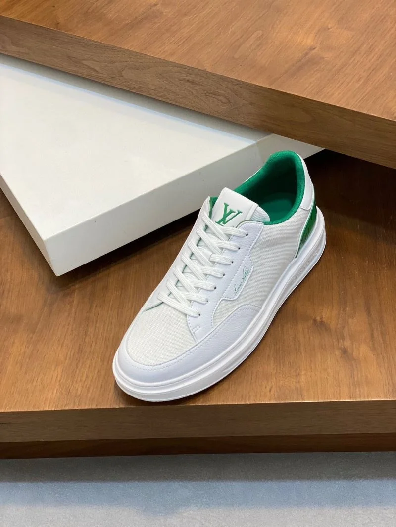 Louis Vuitton Low Shoes WaterResistant 32928