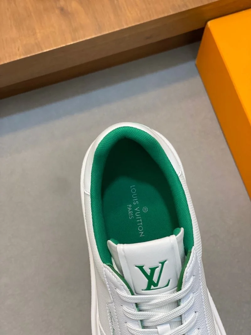 Louis Vuitton Low Shoes WaterResistant 32928