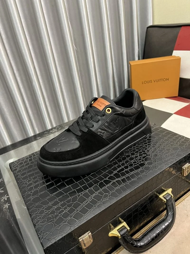 Packable Louis Vuitton Low Shoes 32925