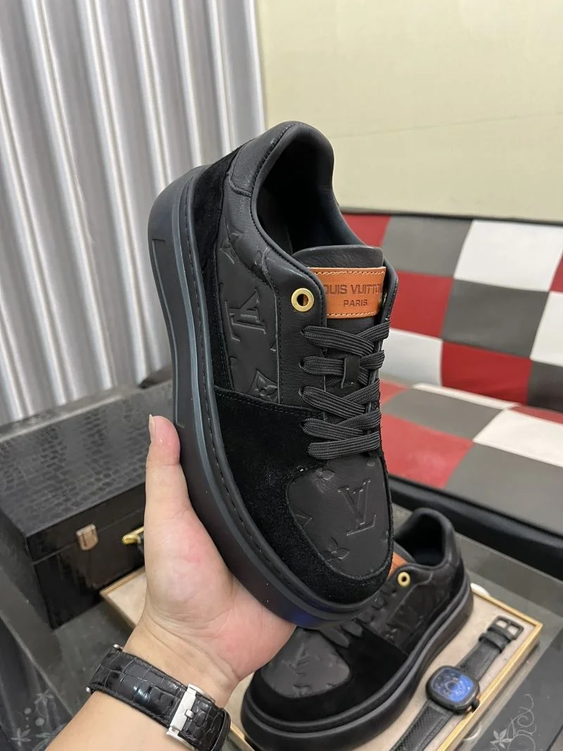 Packable Louis Vuitton Low Shoes 32925