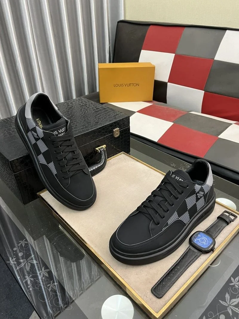 Louis Vuitton Low Shoes Cozy 32905
