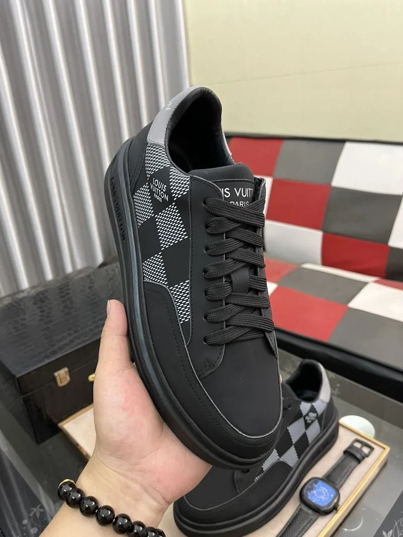 Louis Vuitton Low Shoes Cozy 32905