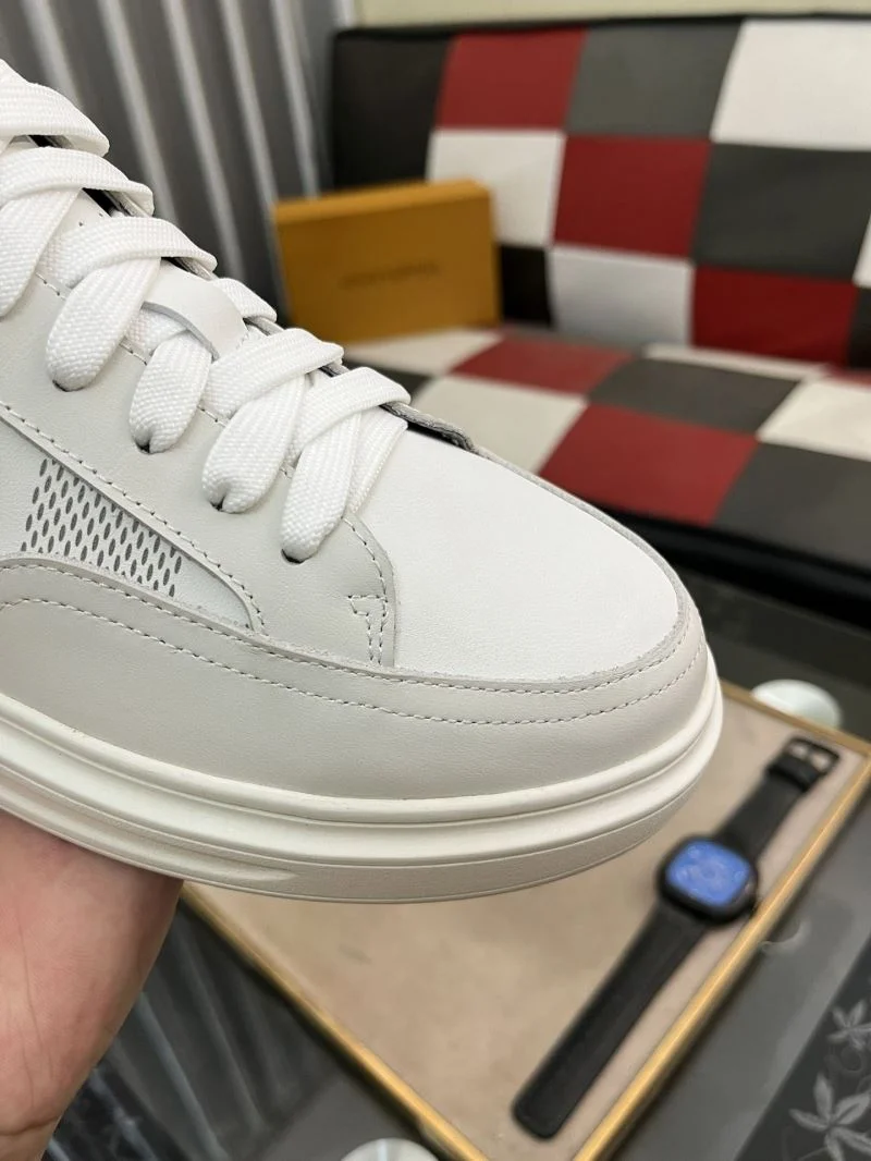 Colorful Louis Vuitton Low Shoes 32904