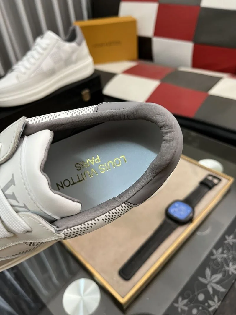 Colorful Louis Vuitton Low Shoes 32904