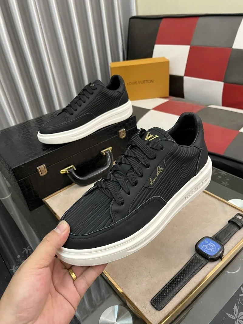 TopPick Louis Vuitton Low Shoes 32903