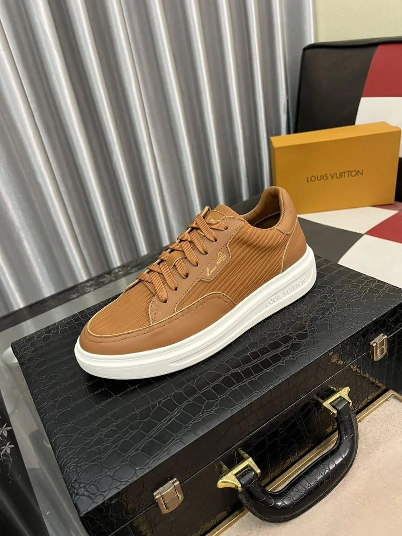 SoftTouch Louis Vuitton Low Shoes 32882