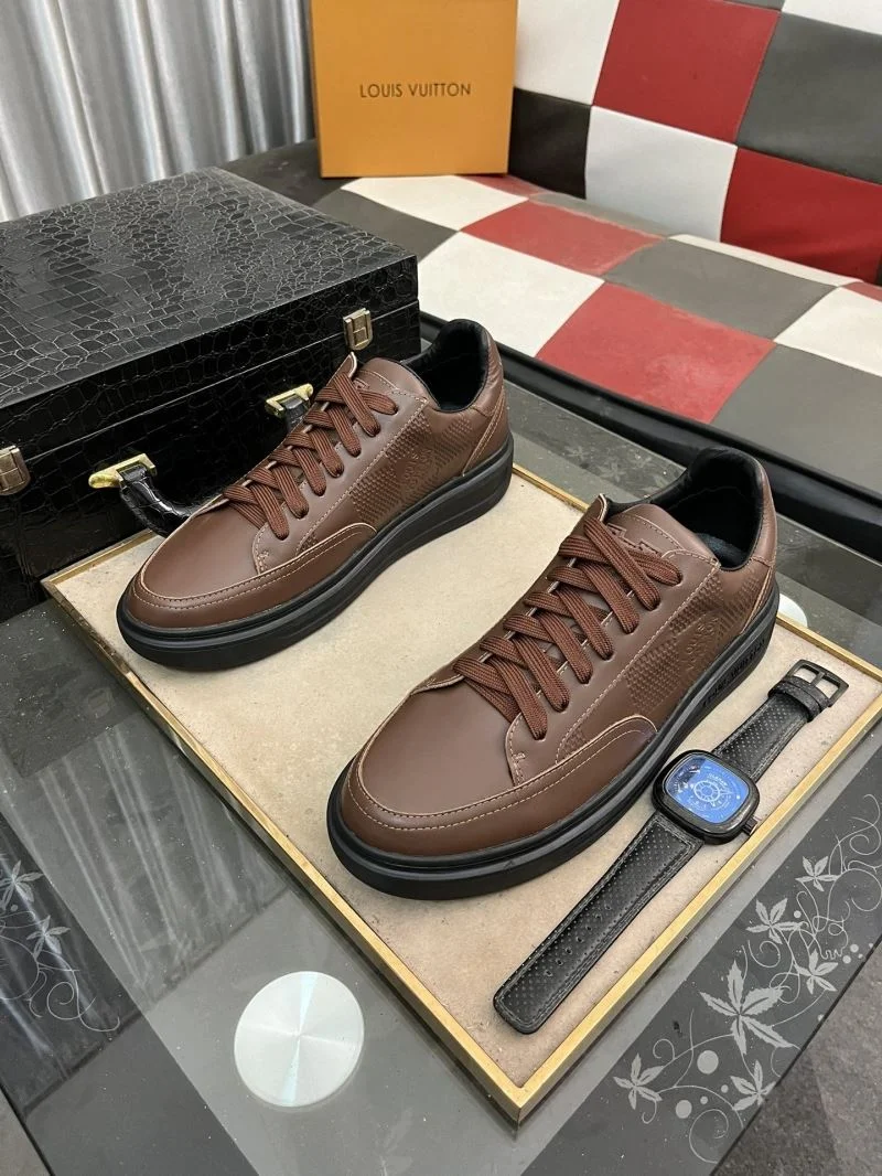 Sustainable Louis Vuitton Low Shoes 32900
