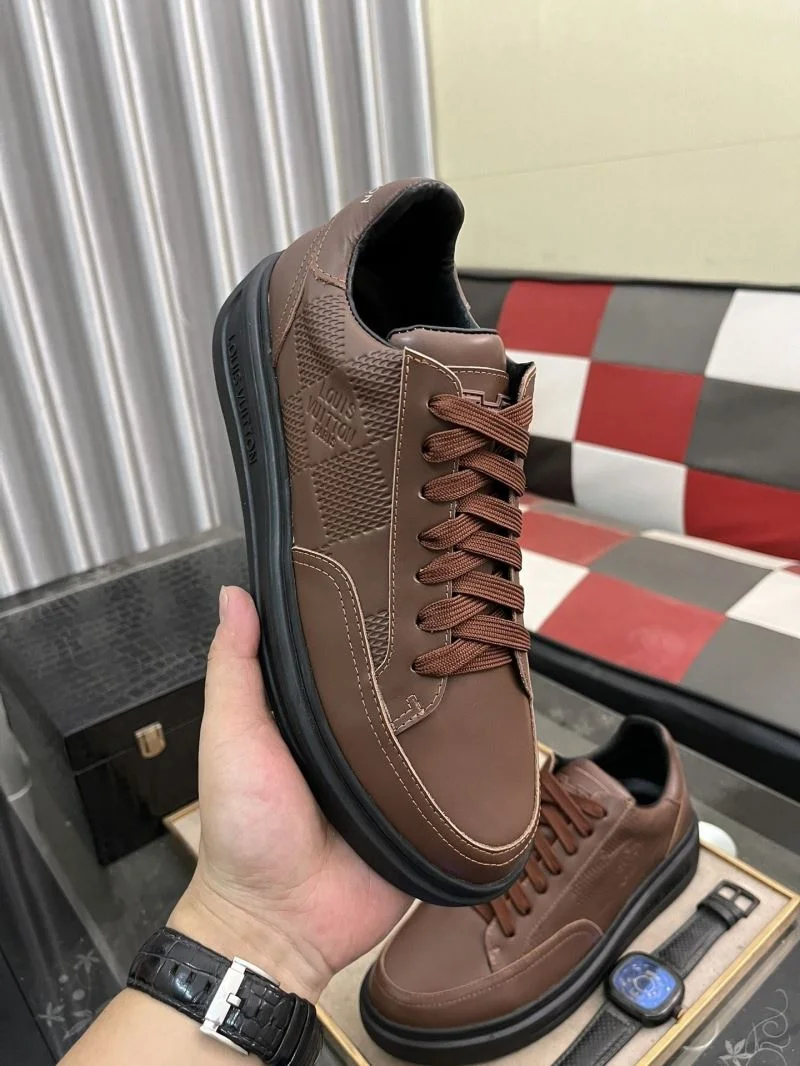 Sustainable Louis Vuitton Low Shoes 32900