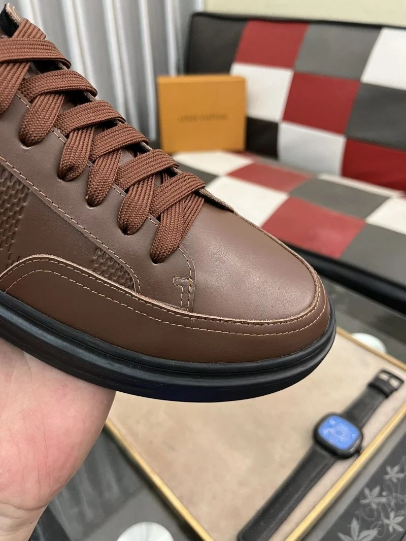 Sustainable Louis Vuitton Low Shoes 32900