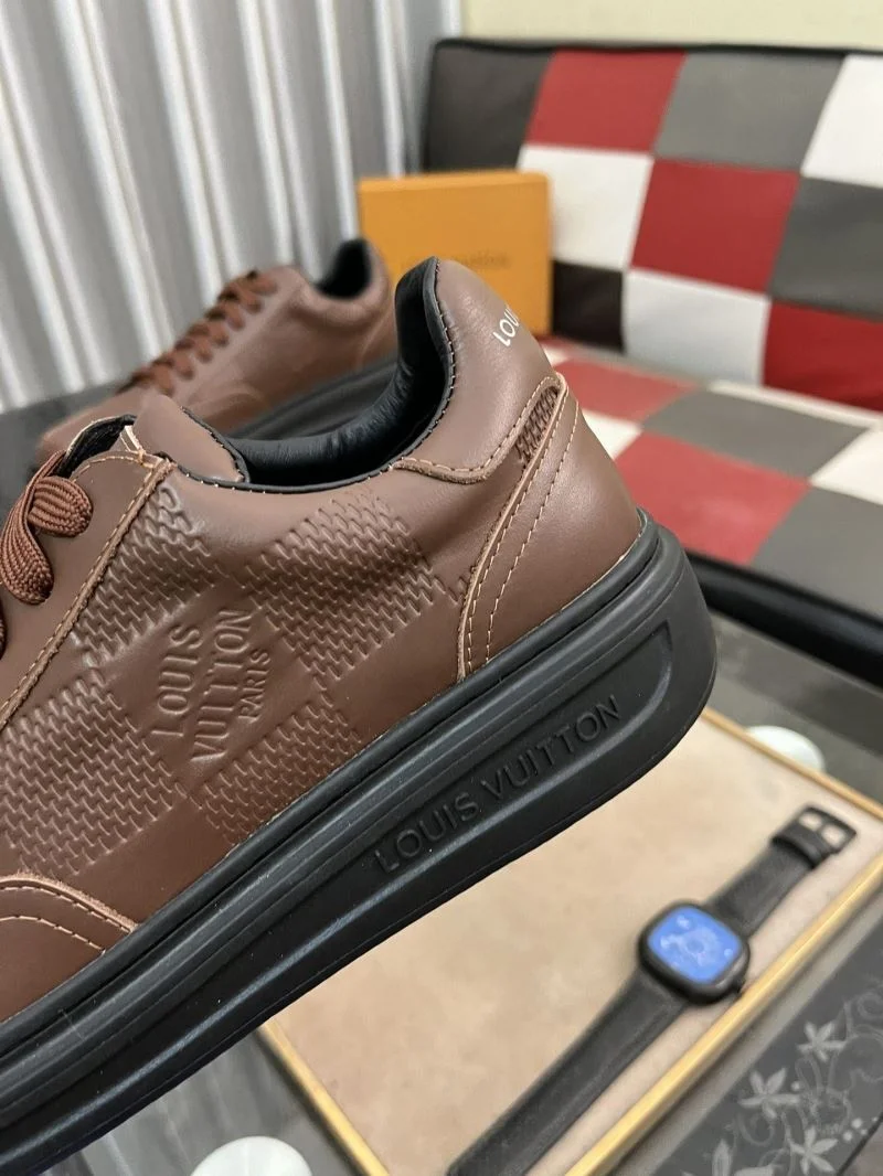 Sustainable Louis Vuitton Low Shoes 32900