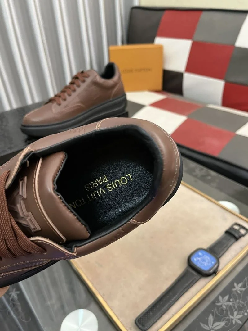 Sustainable Louis Vuitton Low Shoes 32900
