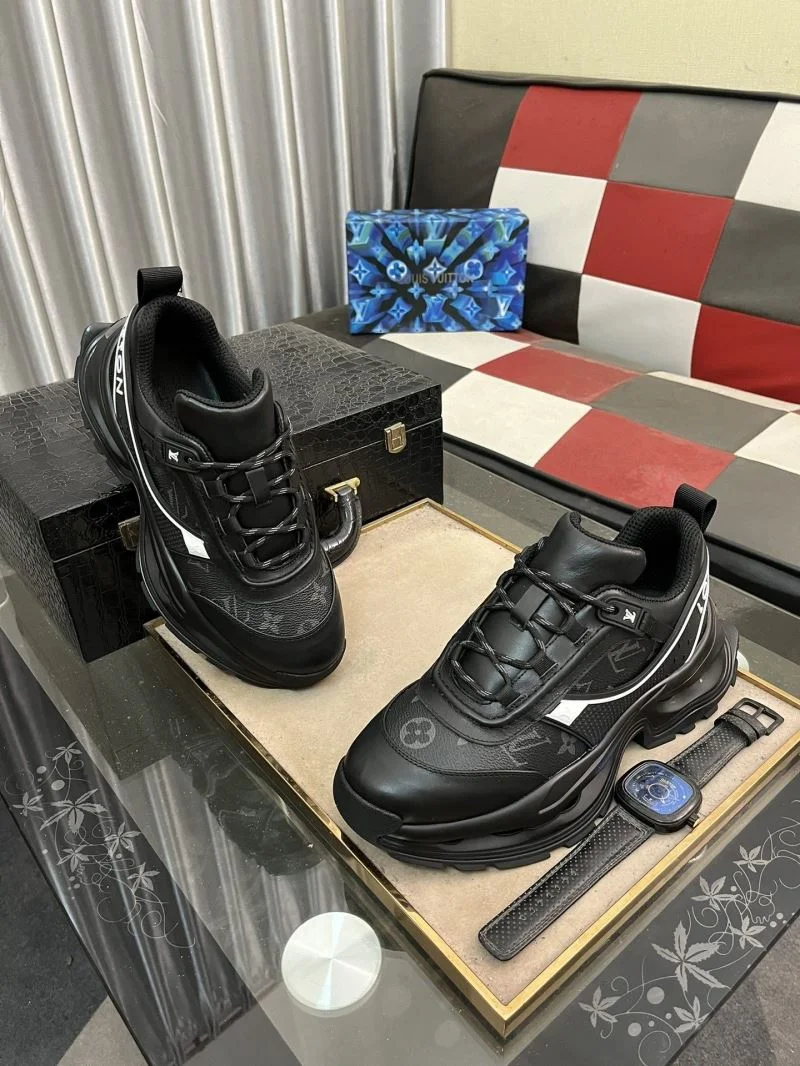 Compact Louis Vuitton Low Shoes 32879