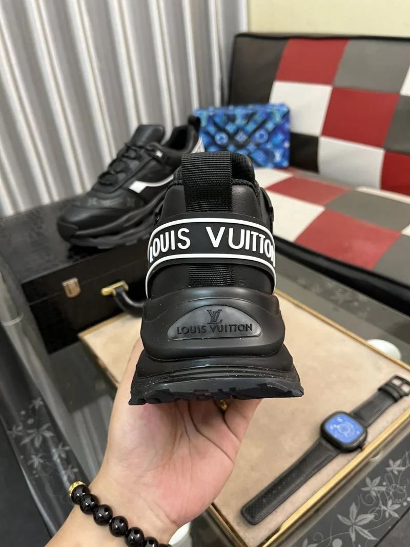 Compact Louis Vuitton Low Shoes 32879