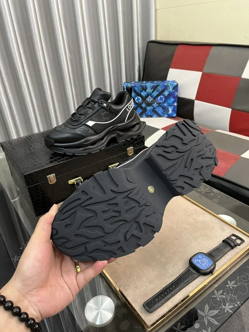 Compact Louis Vuitton Low Shoes 32879