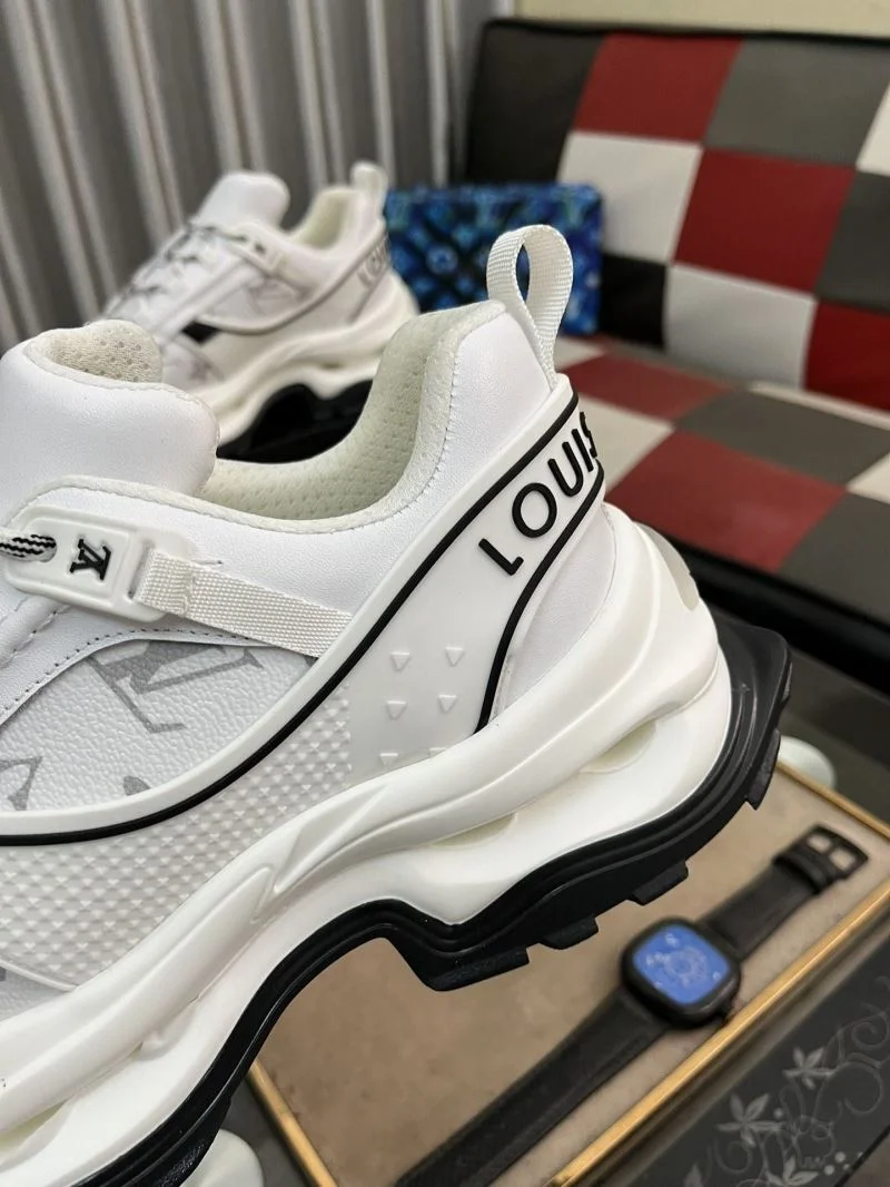 Louis Vuitton Low Shoes Attractive 32894