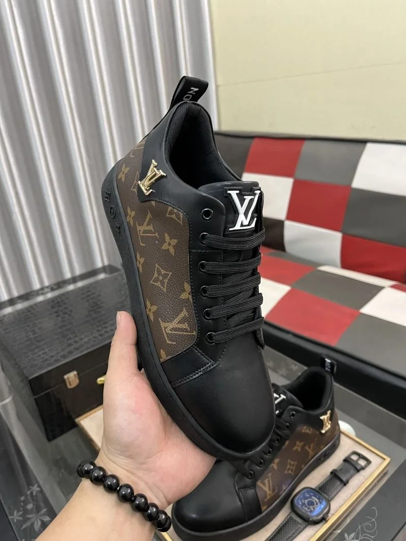 Sustainable Louis Vuitton Low Shoes 32883