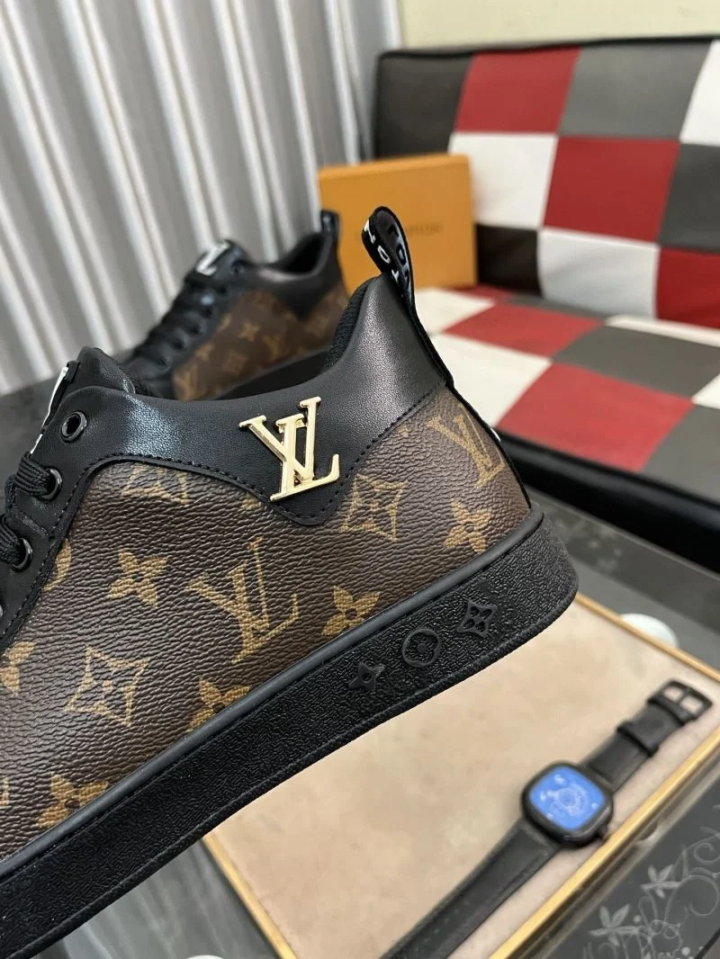 Sustainable Louis Vuitton Low Shoes 32883