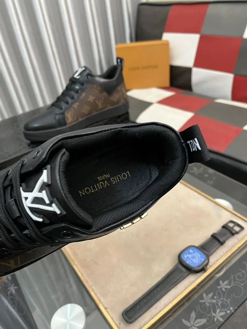 Sustainable Louis Vuitton Low Shoes 32883