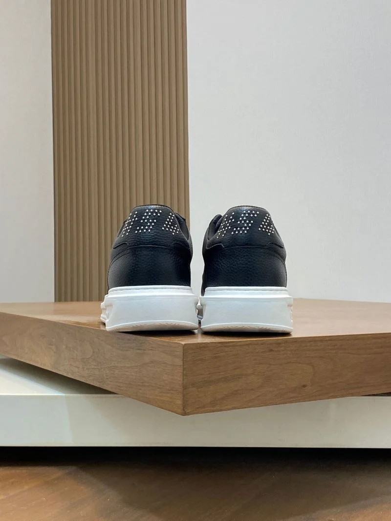 Louis Vuitton Low Shoes Supportive 32887