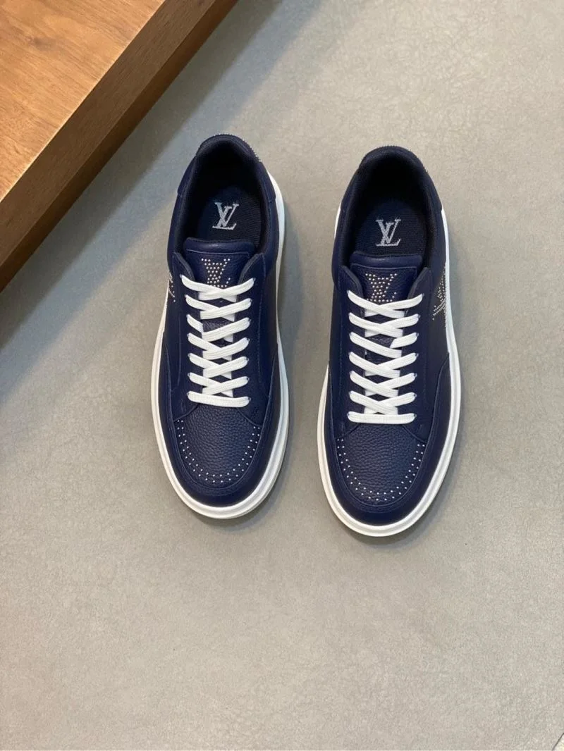 Stretchable Louis Vuitton Low Shoes 32899
